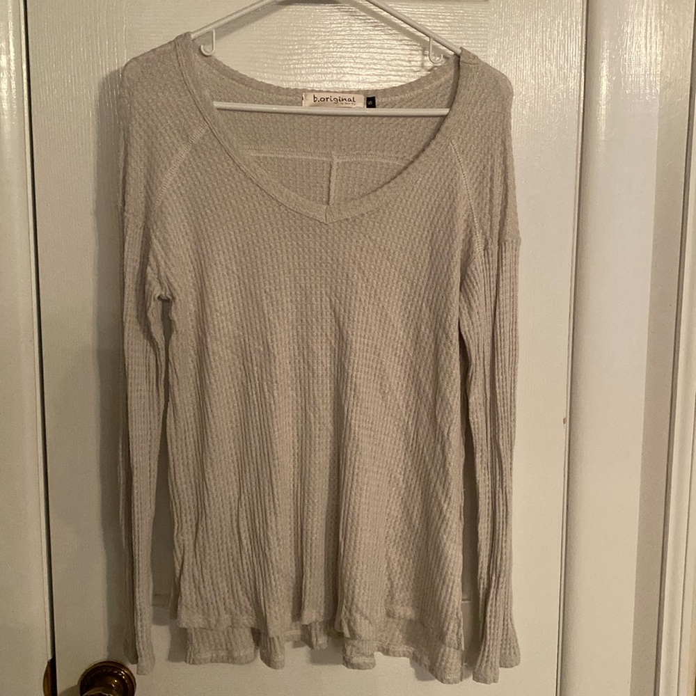 Boutique knit long sleeve top